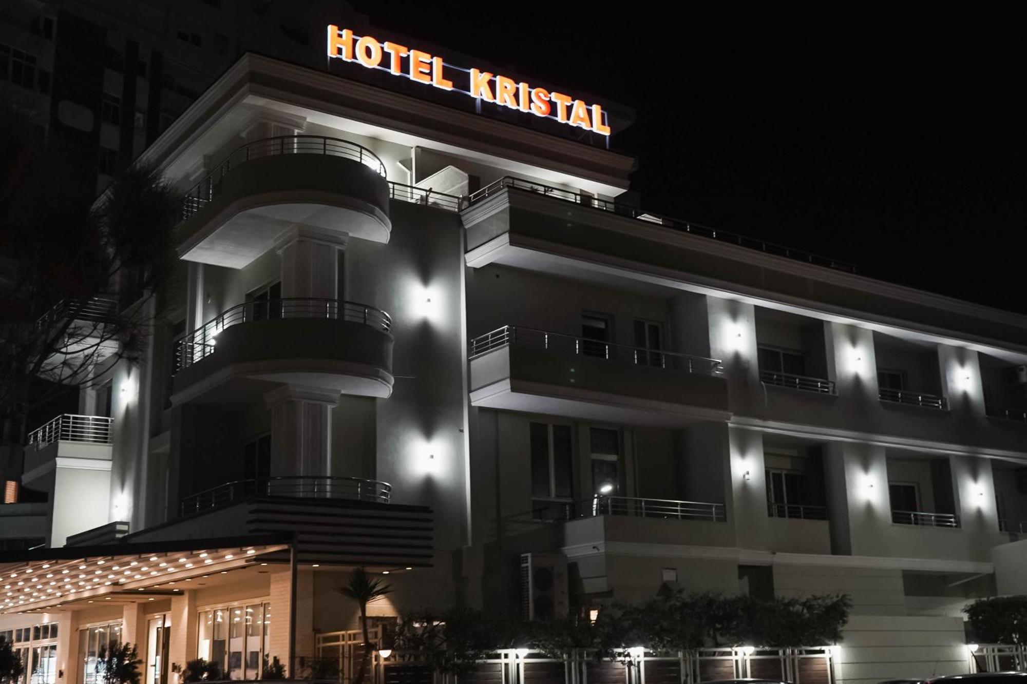 Hotel Kristal Durres Exterior photo