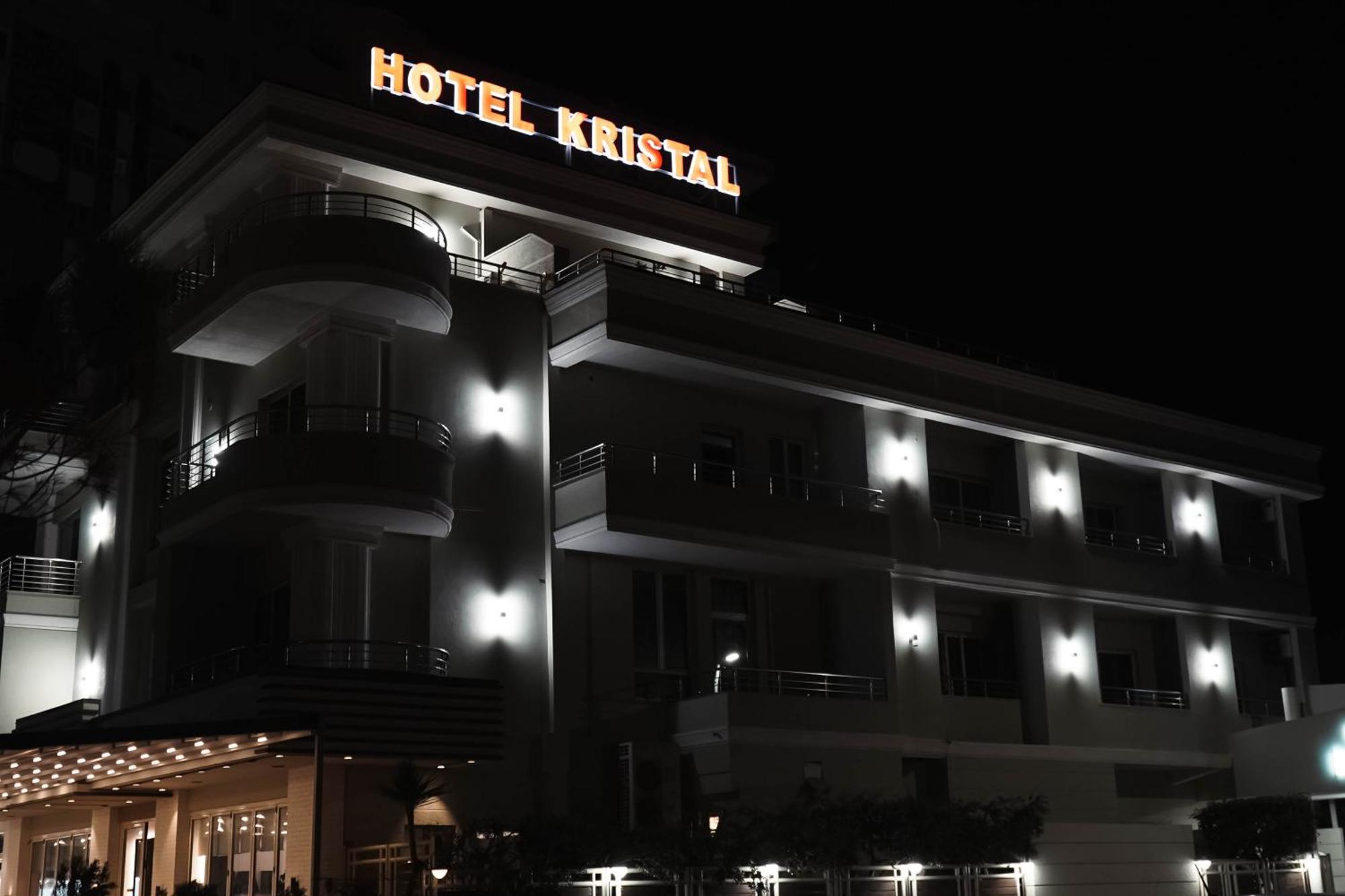 Hotel Kristal Durres Exterior photo